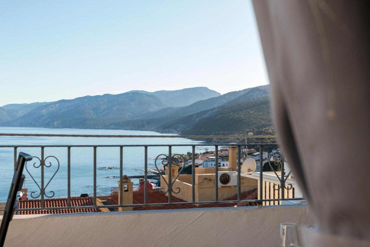 Sebastian House Apartamento Cala Gonone Exterior foto