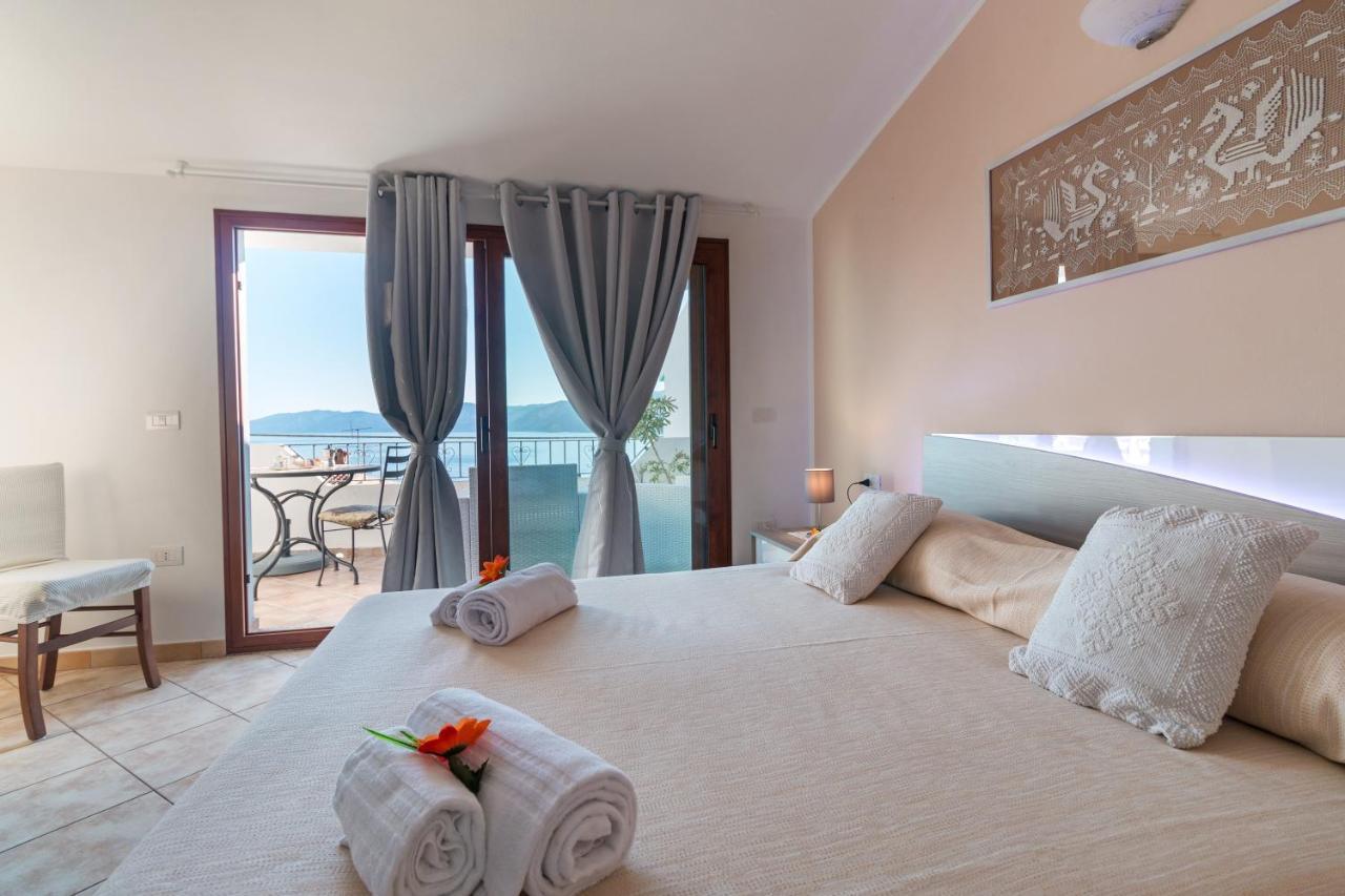 Sebastian House Apartamento Cala Gonone Exterior foto