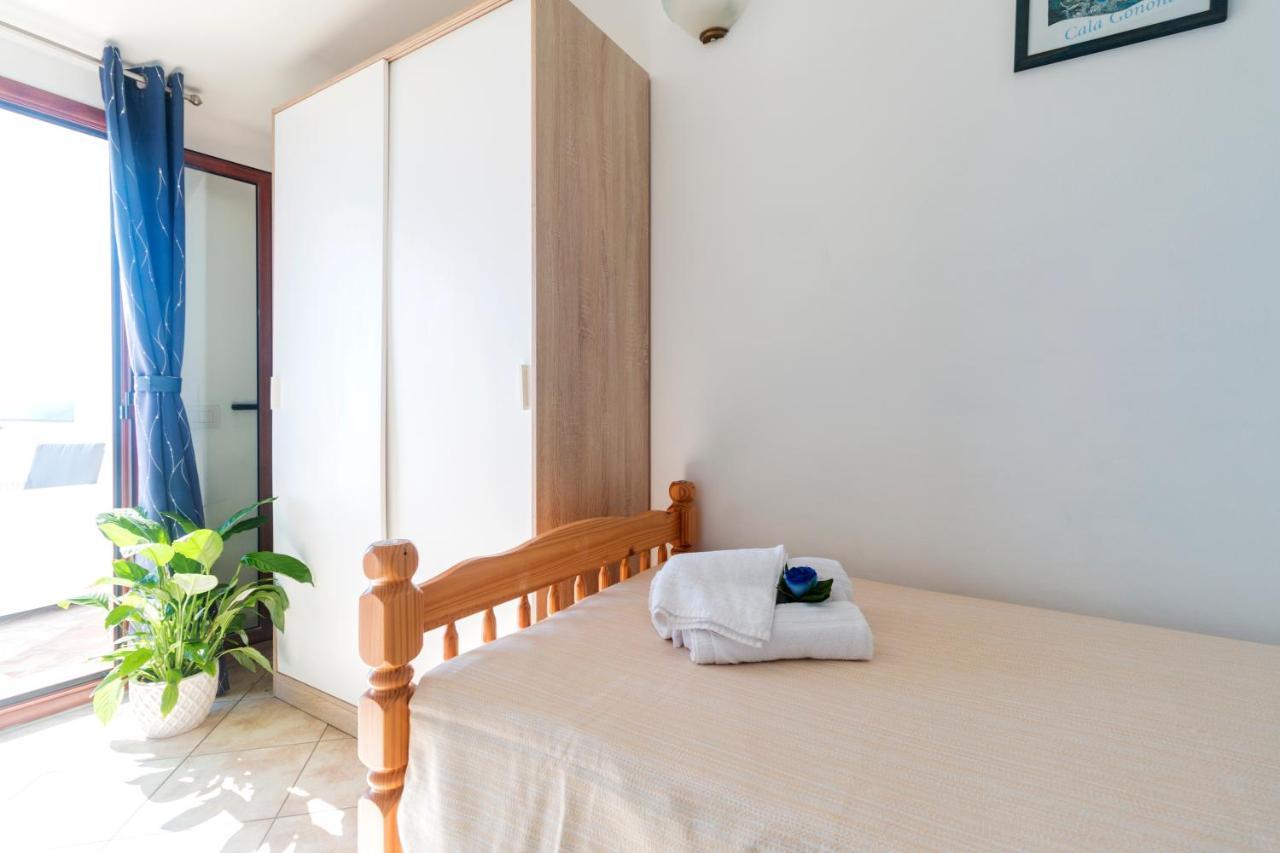 Sebastian House Apartamento Cala Gonone Exterior foto