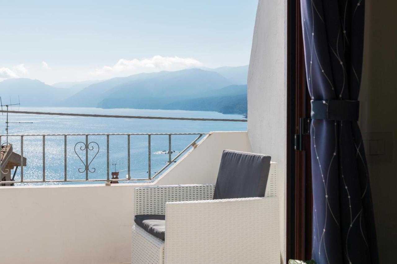 Sebastian House Apartamento Cala Gonone Exterior foto